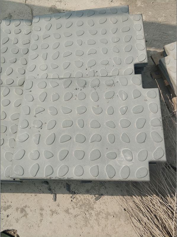 復合電纜溝蓋板角鋼邊框水平