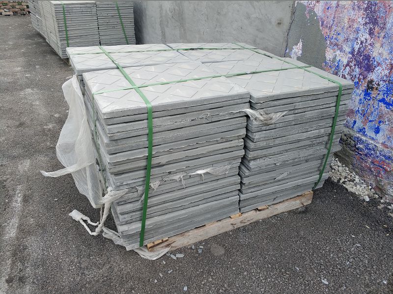 電纜溝蓋板表面凹陷是正常現(xiàn)象嗎?