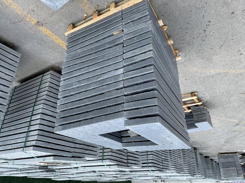 RPC混凝土蓋板的脫模工藝